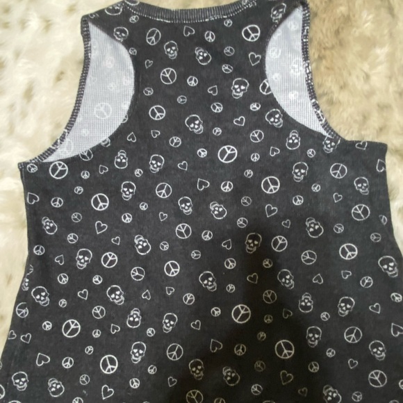 NWOT PJ Salvage Skull/ peace tank size Medium 💀☮️ - Picture 7 of 10